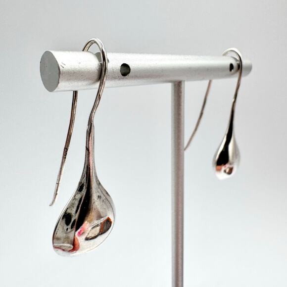 Silver Puffy Teardrop Drip Drop Dangle Earrings Tested Sleek Modernist Modern - Picture 4 of 12